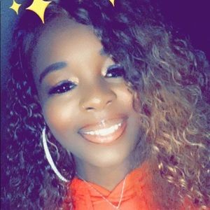 Meet your Posher, Bre